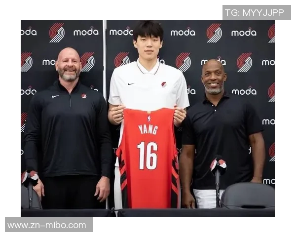 比卢普斯谈杨瀚森的魅力孩子们被他的体型和互动方式深深吸引